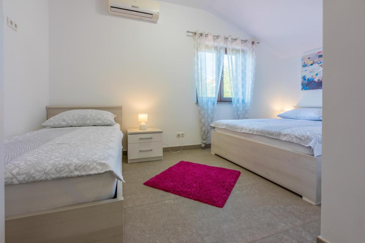 Appartement Anton 1 à Crikvenica Extérieur photo